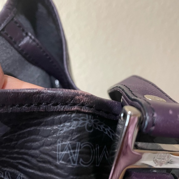 MCM Jumbo Shopping Tote - Picture 8 of 16